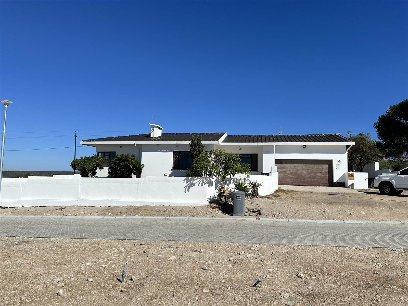 3 Bed House in Paternoster photo number 2
