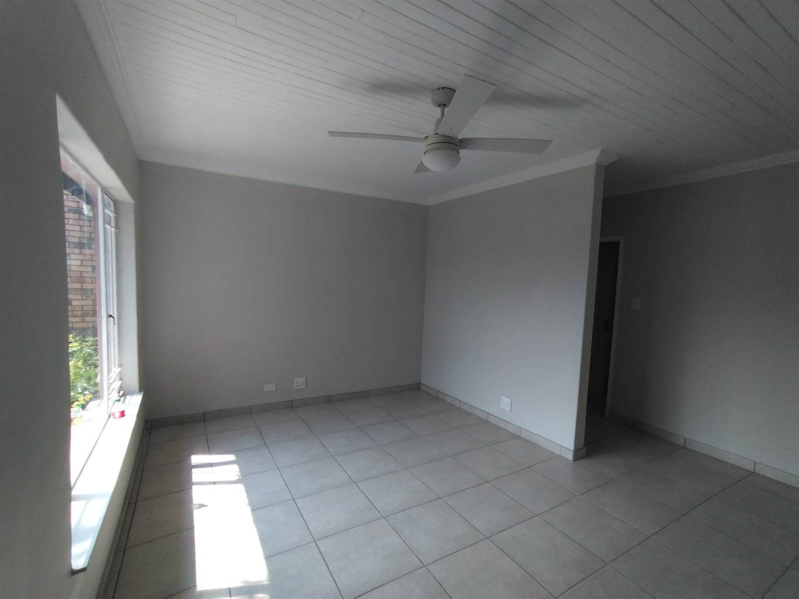 5 Bed House in Sonheuwel photo number 8