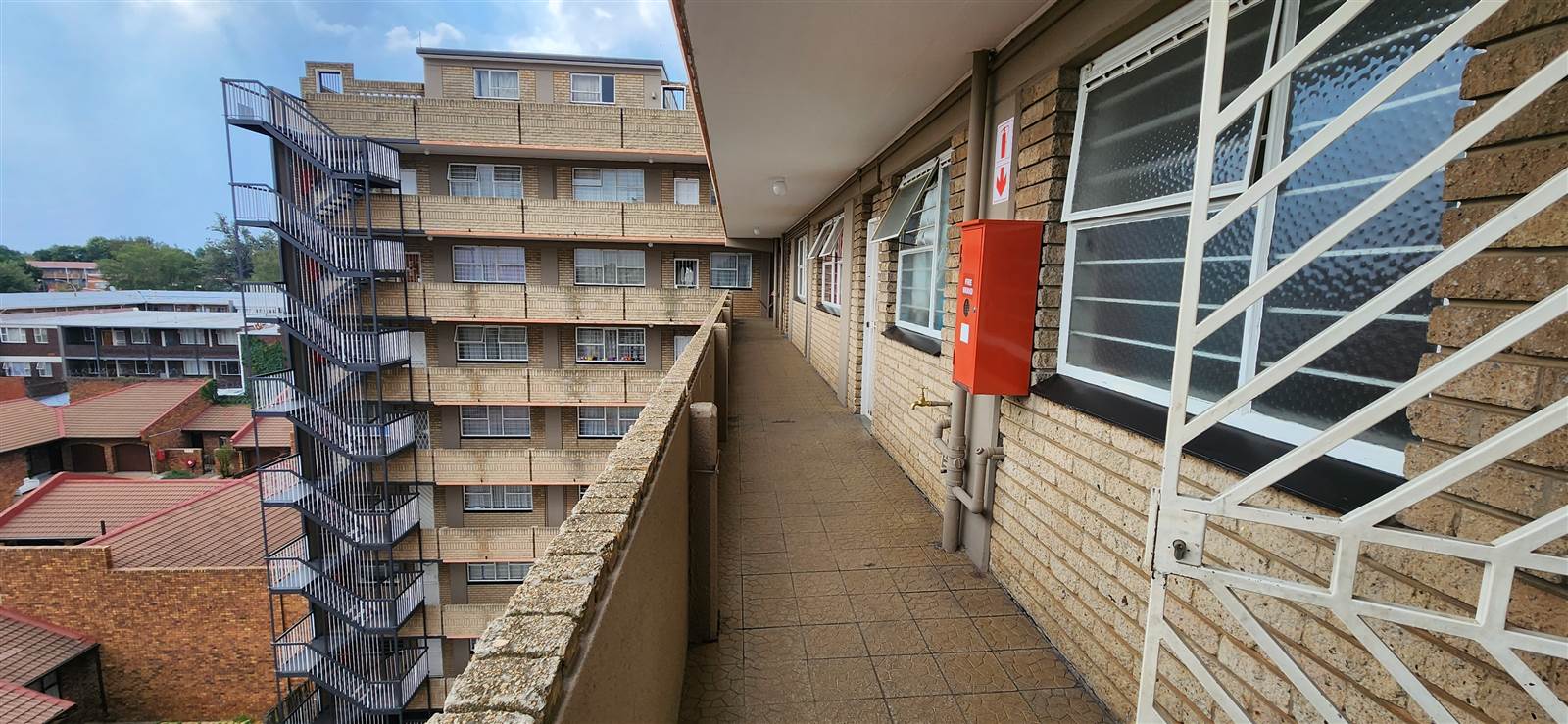 2.5 Bed Apartment in Benoni Central photo number 6