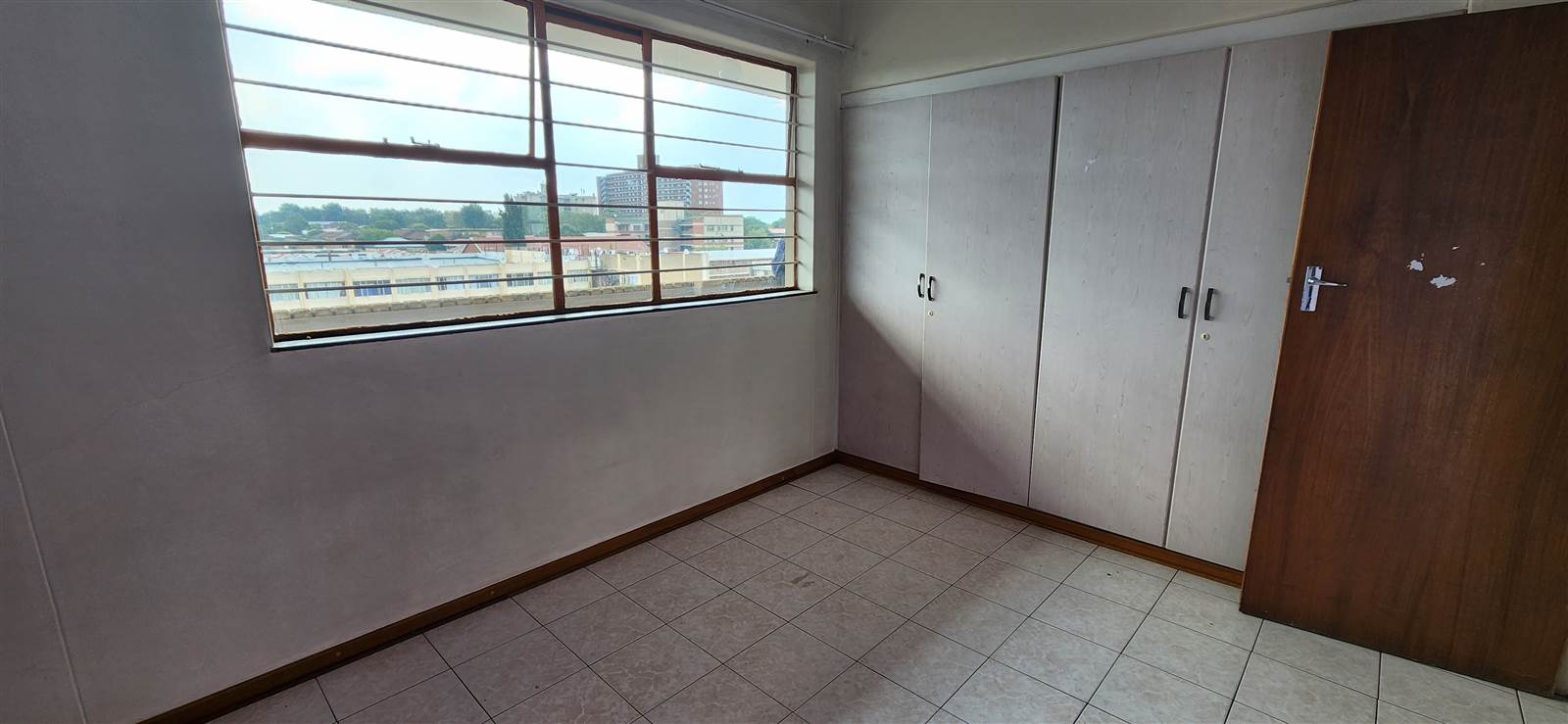 2.5 Bed Apartment in Benoni Central photo number 11