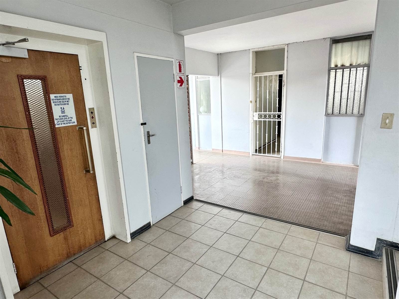 1 Bed Apartment in Kroonstad photo number 14