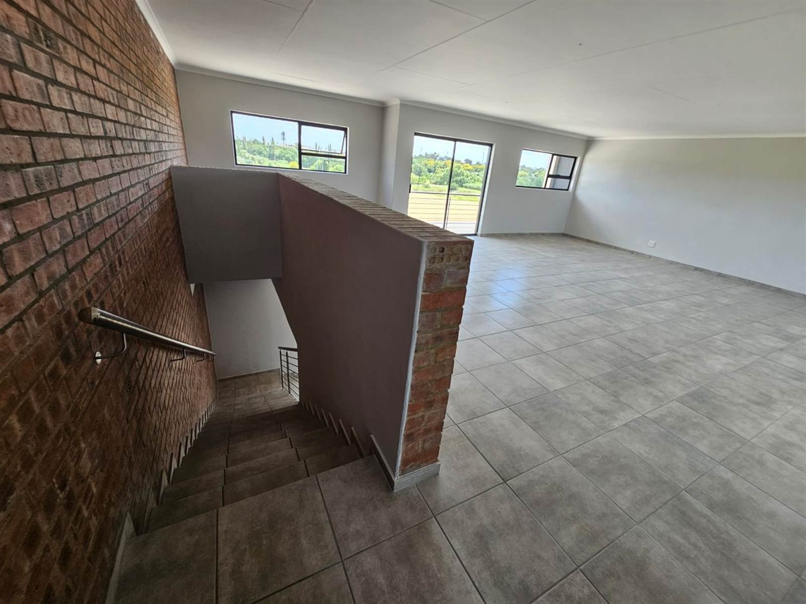 175.7  m² Commercial space in Secunda photo number 12