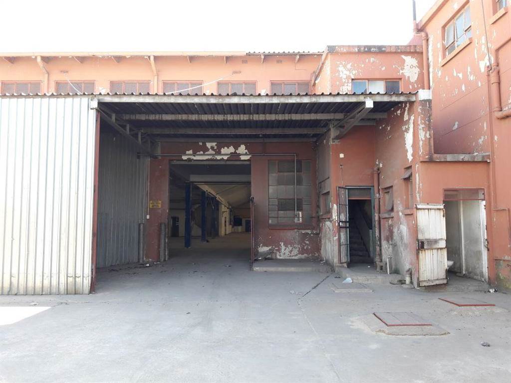 4300  m² Industrial space in Industria West photo number 17