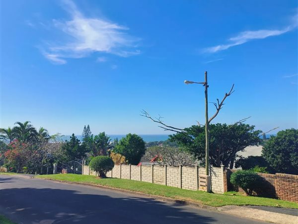 1263 m² Land available in Uvongo