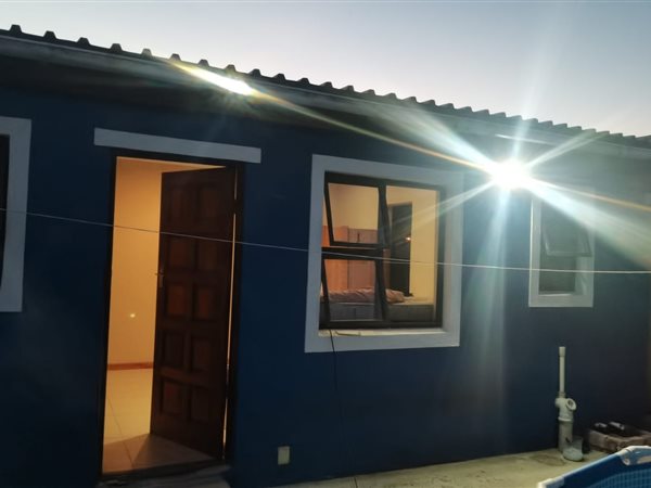 1 Bed Apartment in Mitchells Plain Central