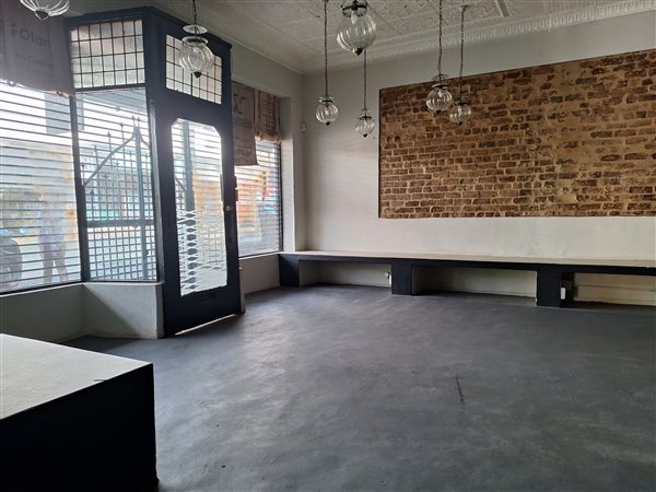 153  m² Commercial space in Melville