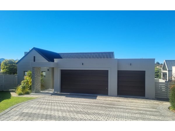 3 Bedroom House 3 Bedroom House