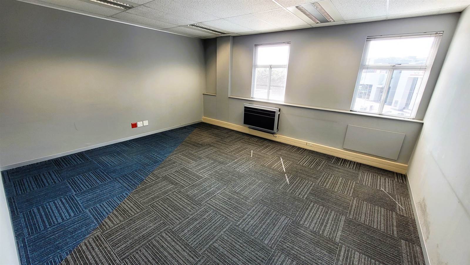 433  m² Office Space in Menlyn photo number 18