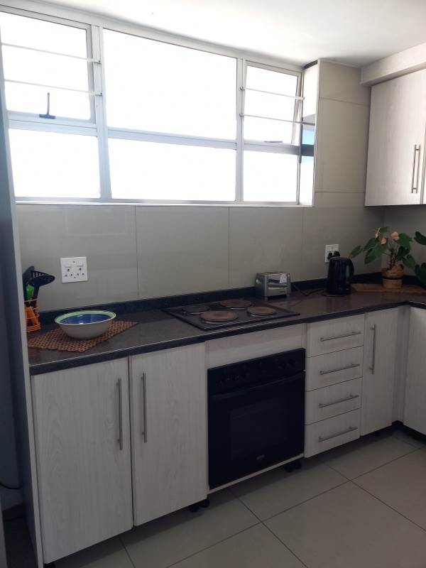 1 Bed Apartment in Doonside photo number 11