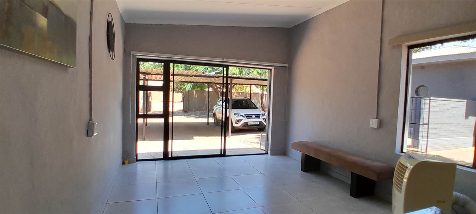 18  m² Commercial space in Rustenburg Central photo number 5