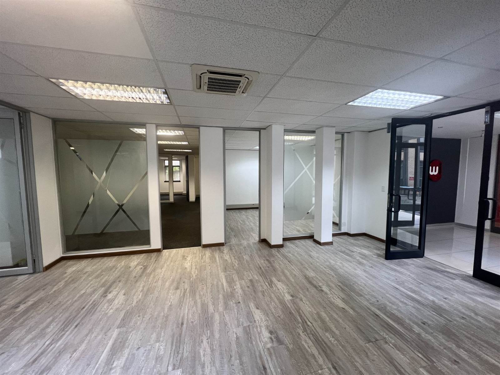 360  m² Commercial space in Bryanston photo number 6
