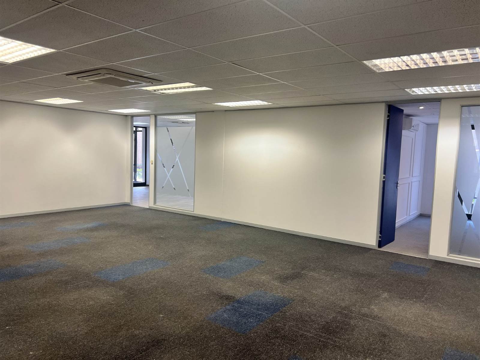 360  m² Commercial space in Bryanston photo number 14