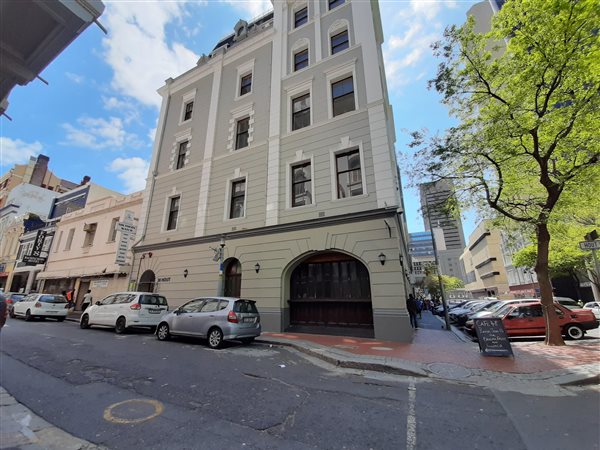 292  m² Retail Space in Cape Town City Centre