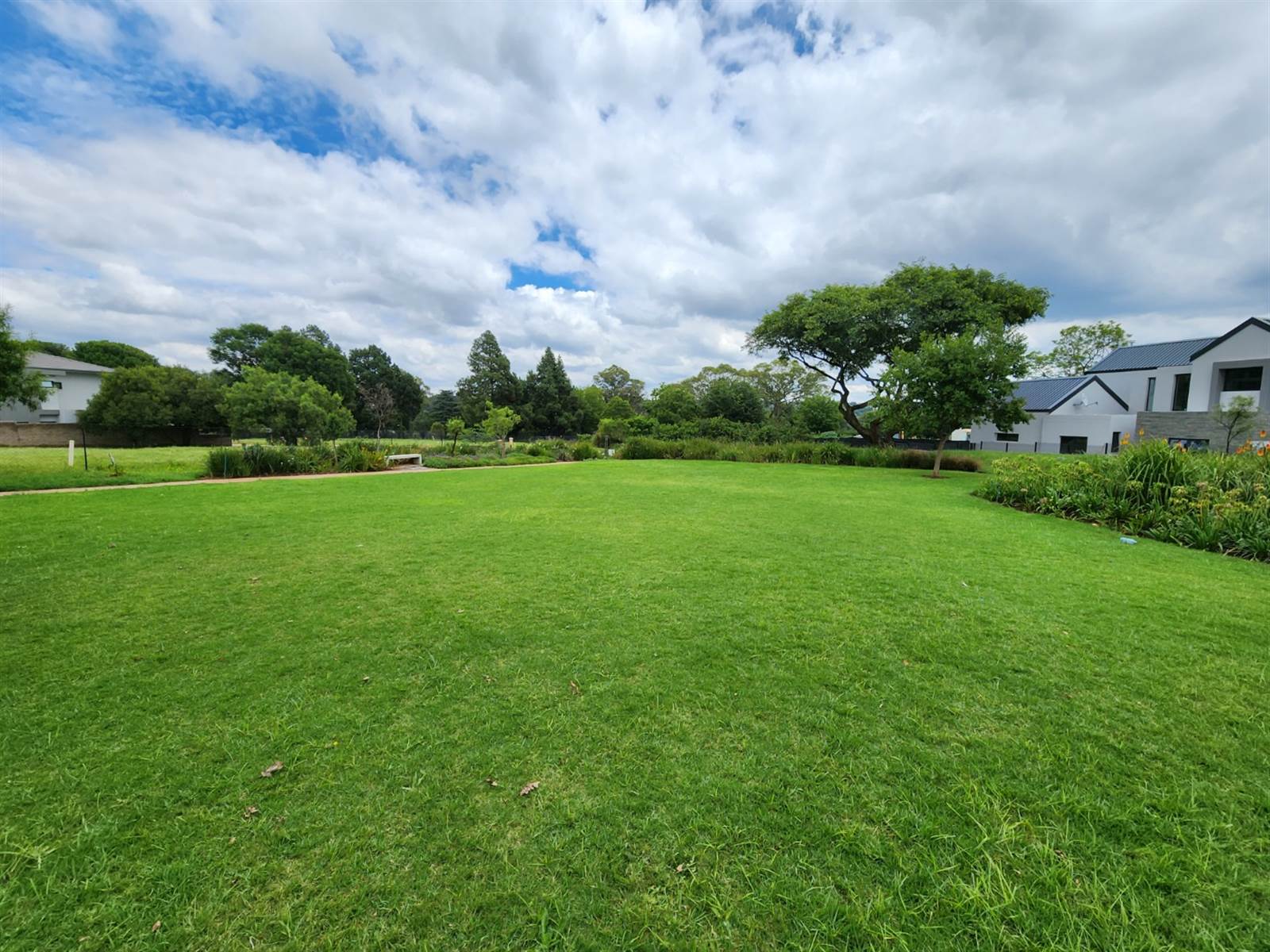 831 m² Land available in Linksfield North photo number 10