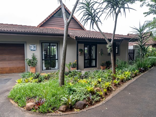 4 Bedroom House 4 Bedroom House