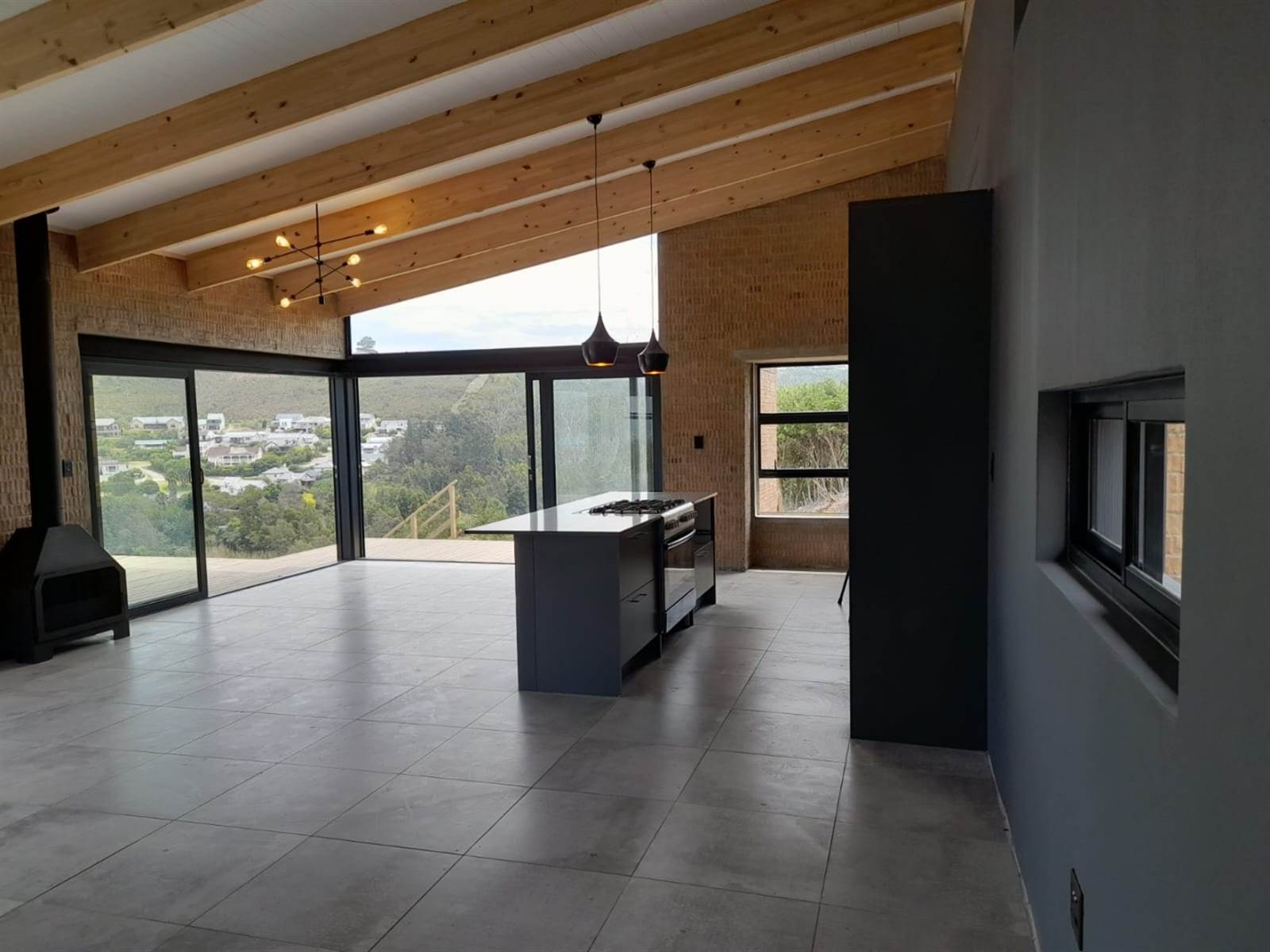 3 Bed House in Knysna Heights photo number 14