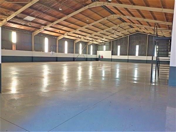 1530  m² Industrial space in Waterfall photo number 5