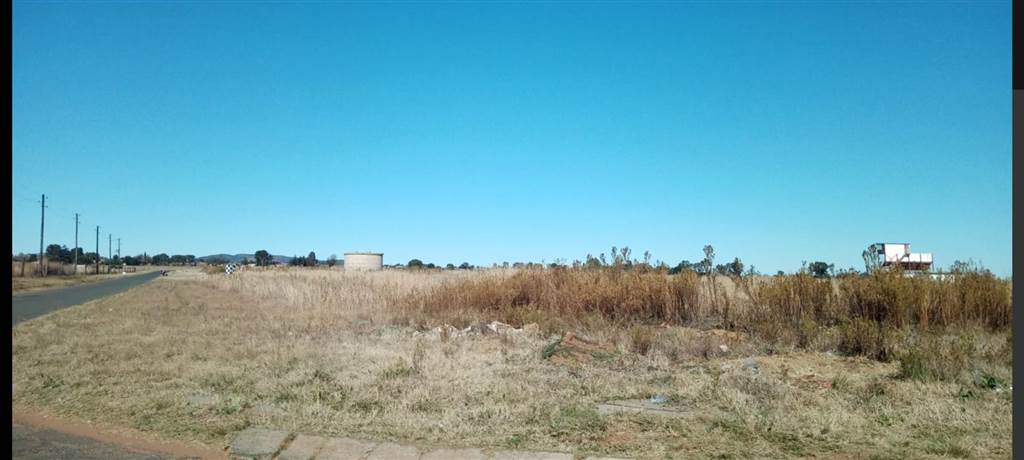 1252 m² Land available in Riversdale photo number 1