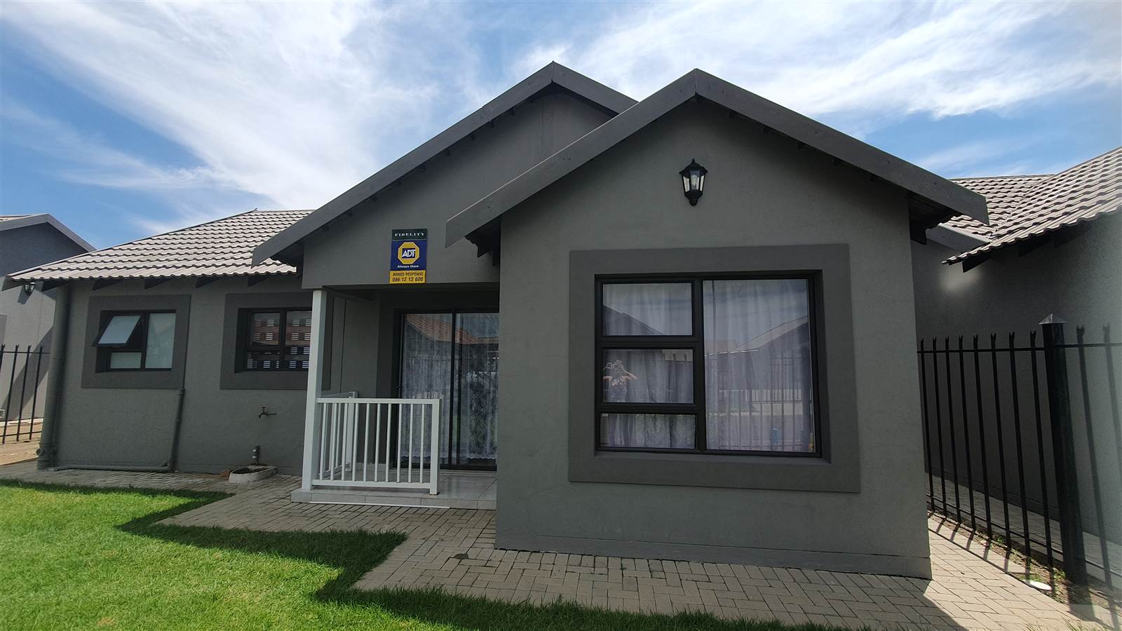3 Bed House in Bloemspruit photo number 15