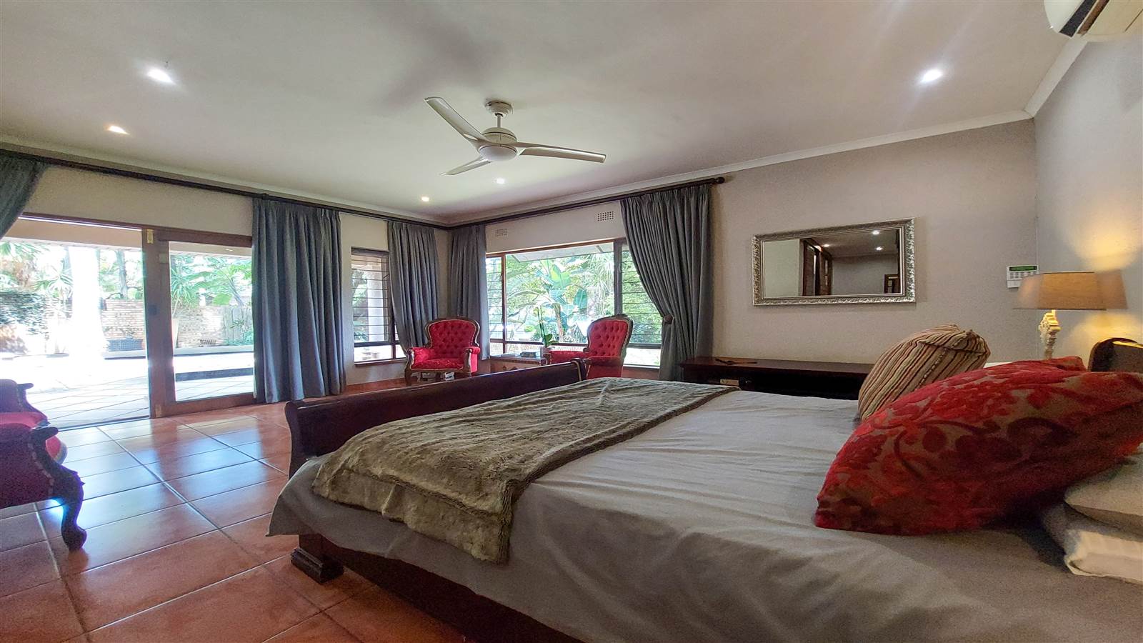 4 Bed House in Nelspruit photo number 19