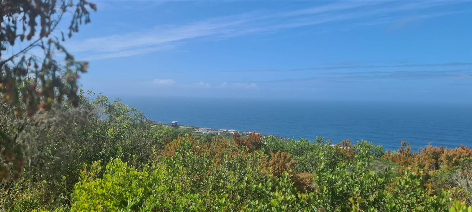 2500 m² Land available in Herolds Bay photo number 1
