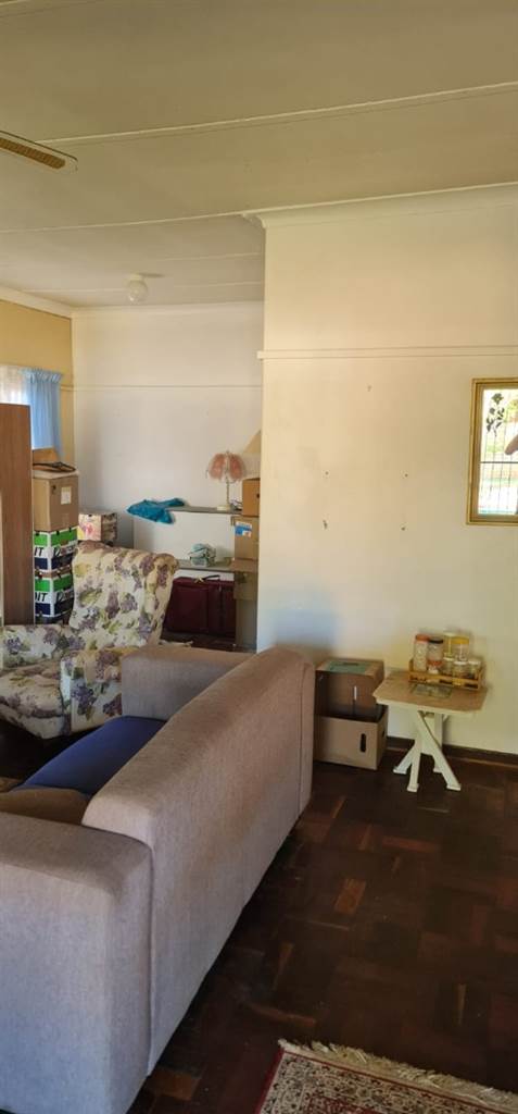 3 Bed House in Stilfontein photo number 25
