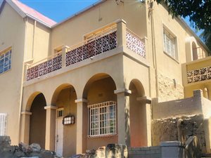 24 Bed Apartment in Judiths Paarl
