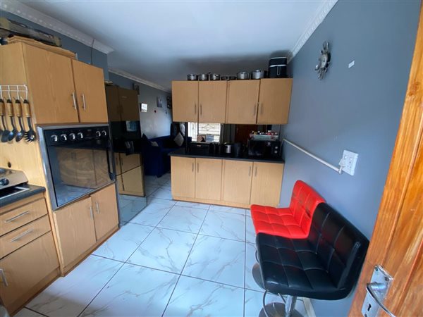 3 Bedroom House 3 Bedroom House
