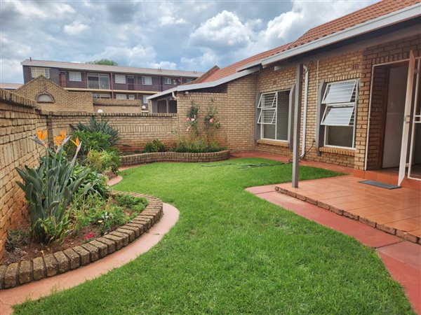 3 Bed Townhouse in Carletonville