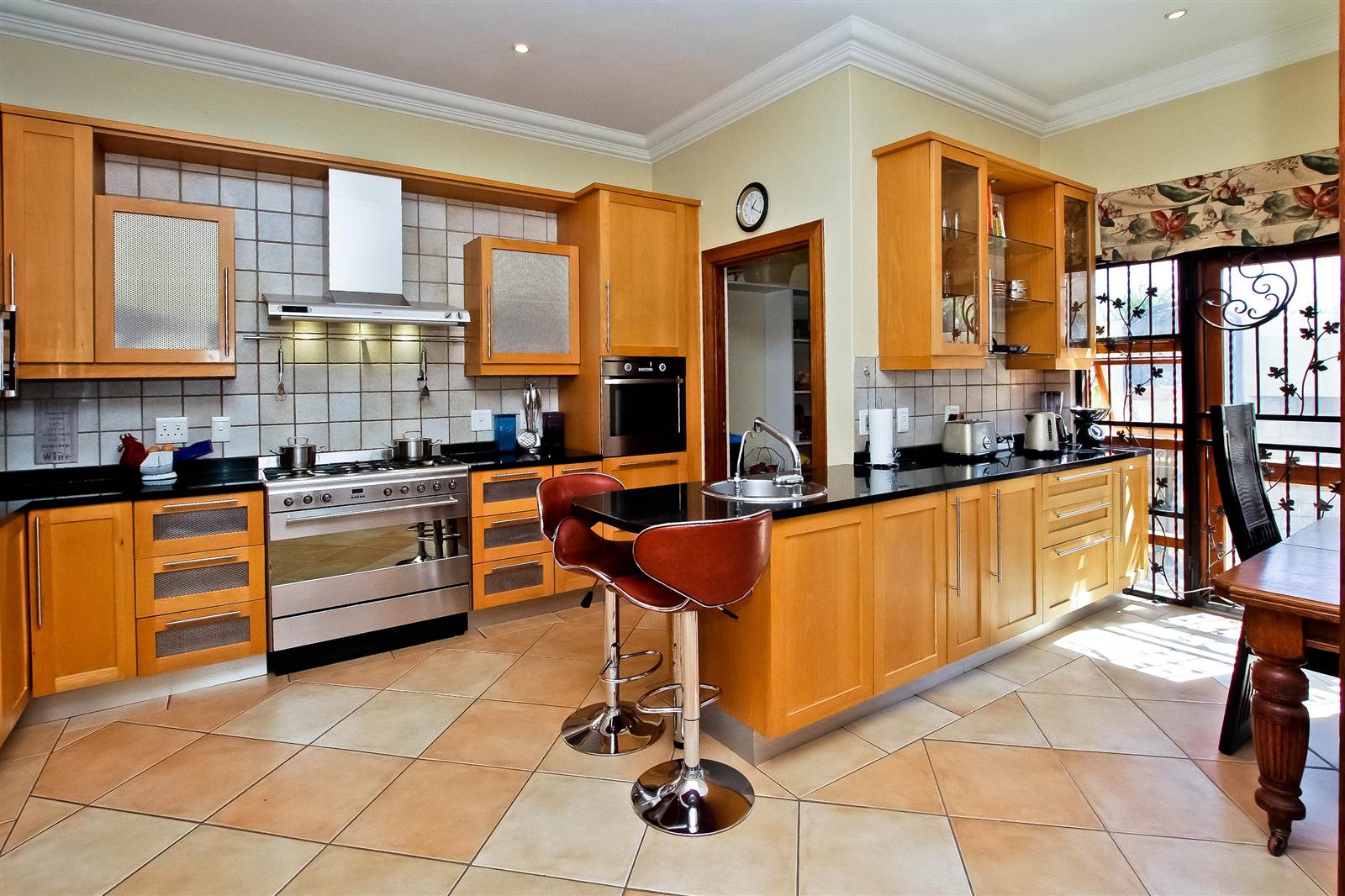5 Bed House in Bryanston photo number 15