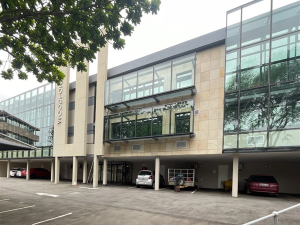 126  m² Commercial space in Westville