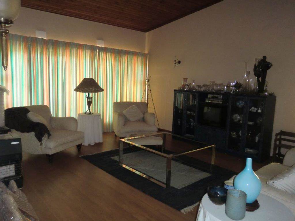 4 Bed House in Vredendal photo number 2