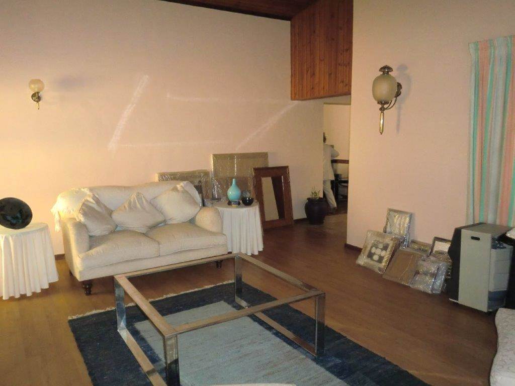4 Bed House in Vredendal photo number 3
