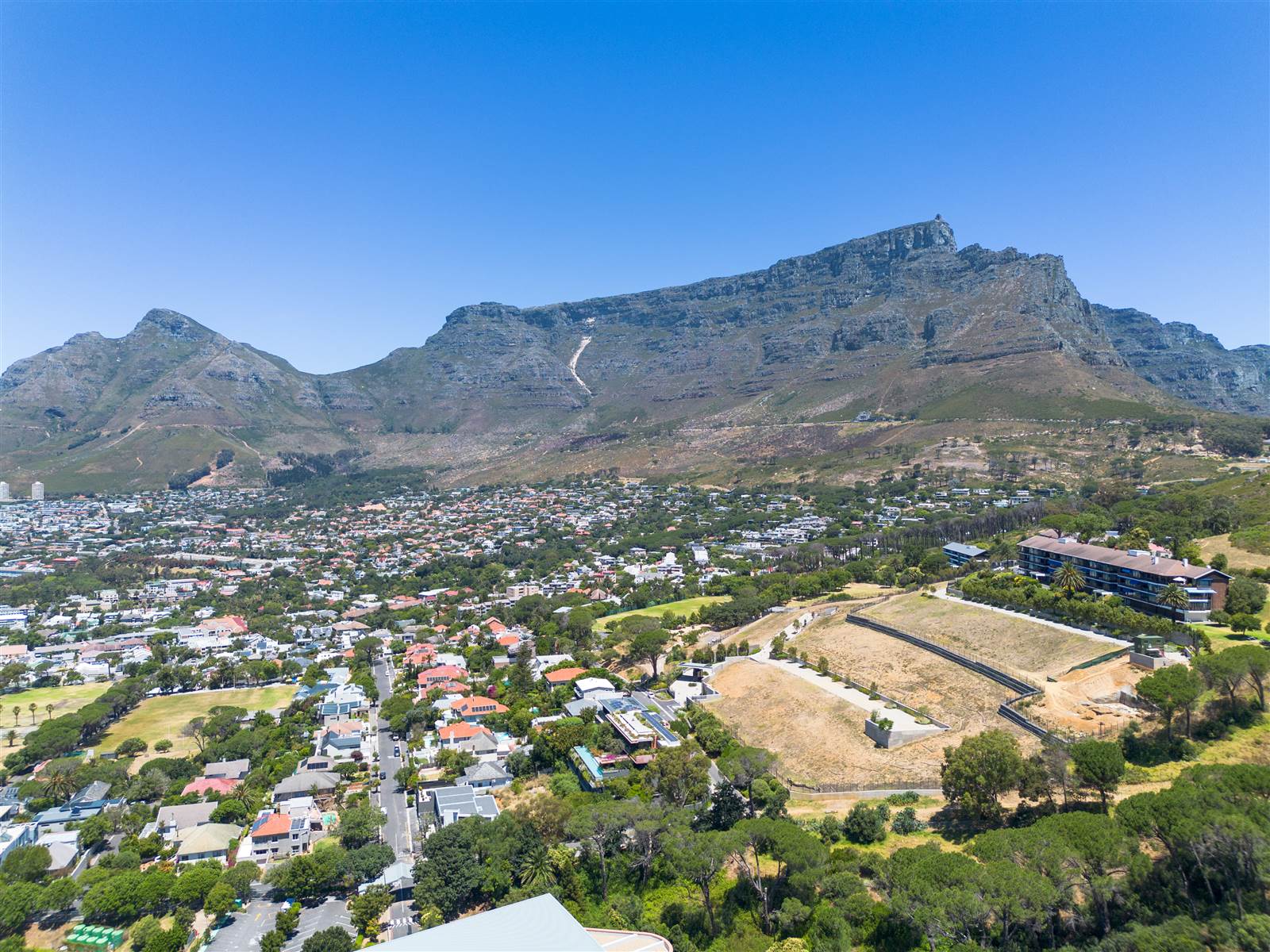 501 m² Land available in Tamboerskloof photo number 3