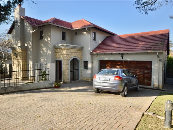 3 Bedroom House 3 Bedroom House