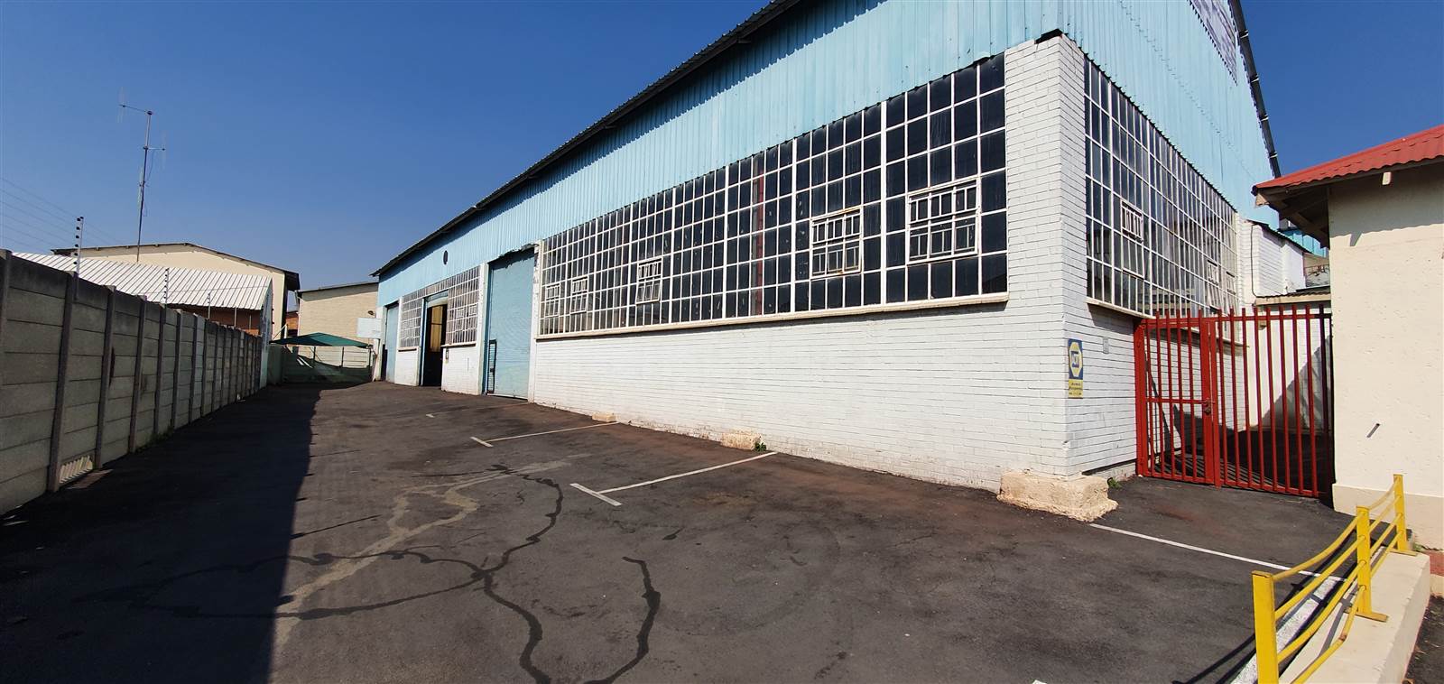 1000  m² Industrial space in Eastleigh photo number 12