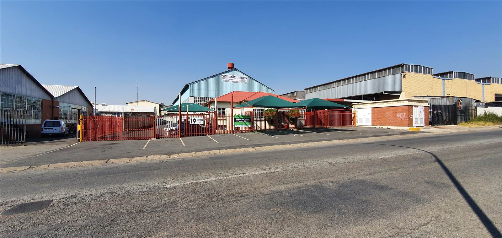 1000  m² Industrial space in Eastleigh photo number 1