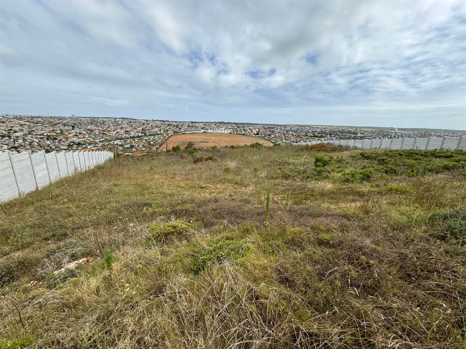 1500 m² Land available in Mossel Bay Central photo number 6