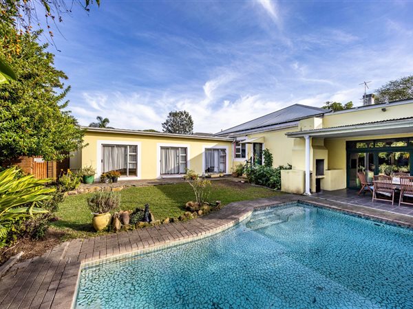 5 Bedroom House 5 Bedroom House