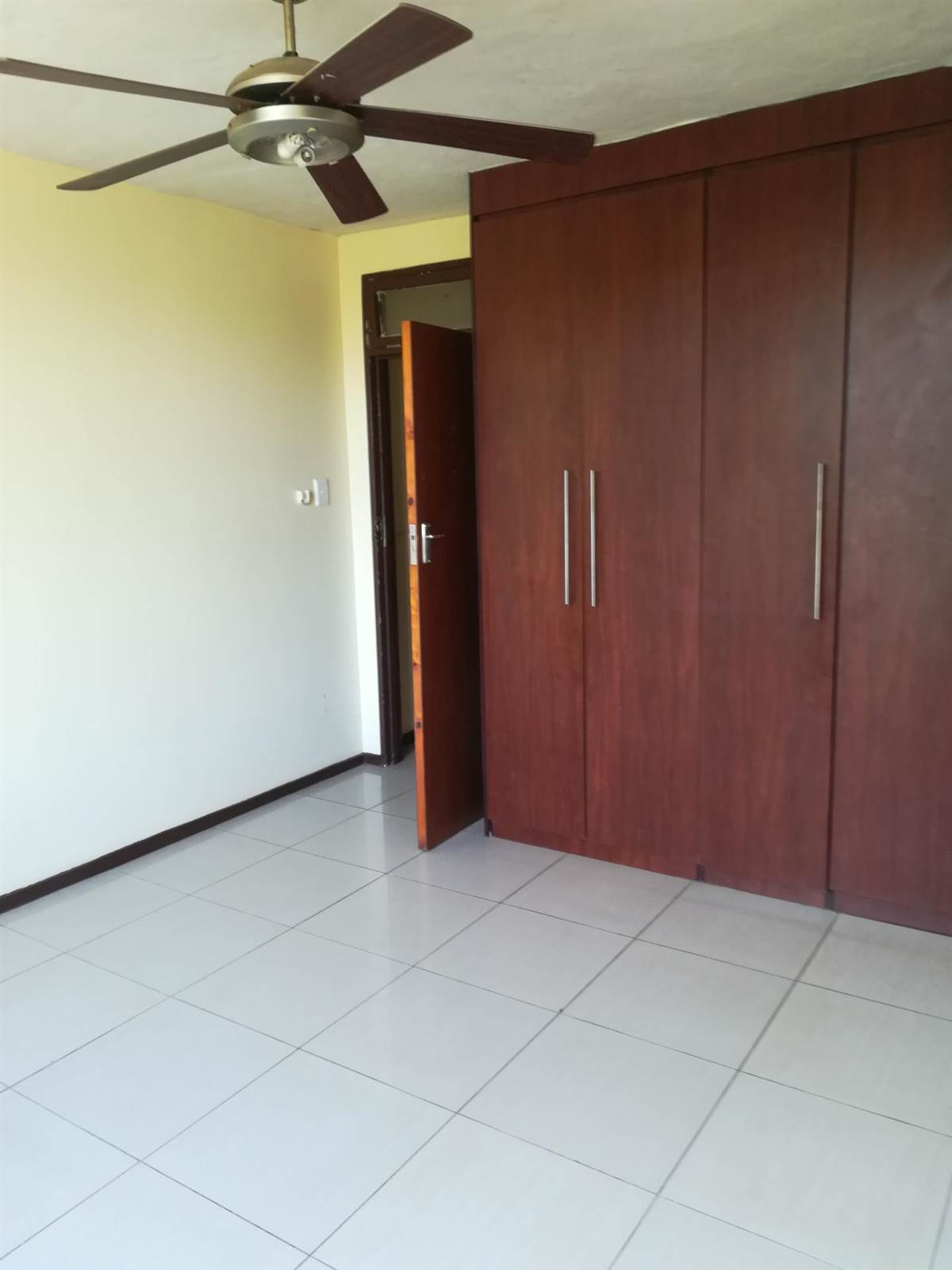 2 Bed Apartment in Empangeni photo number 6