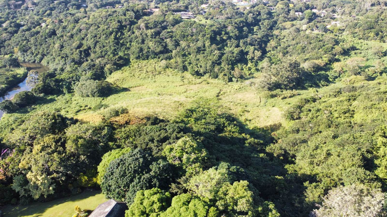 104 ha Land available in Umtentweni photo number 18