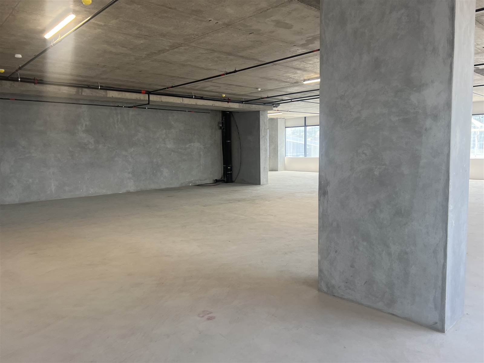 671  m² Commercial space in Cape Town City Centre photo number 11