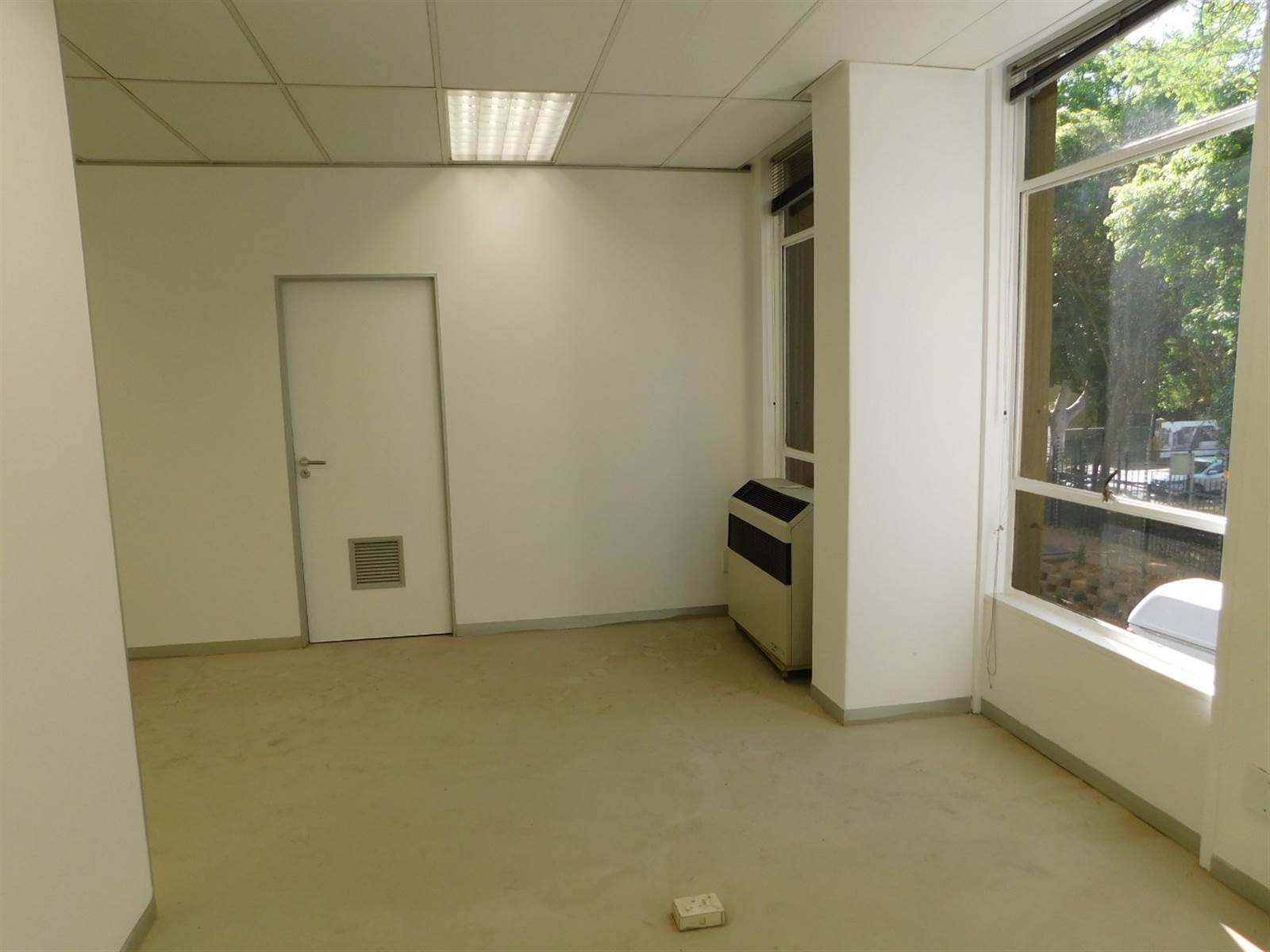 193  m² Office Space in Rosebank photo number 6