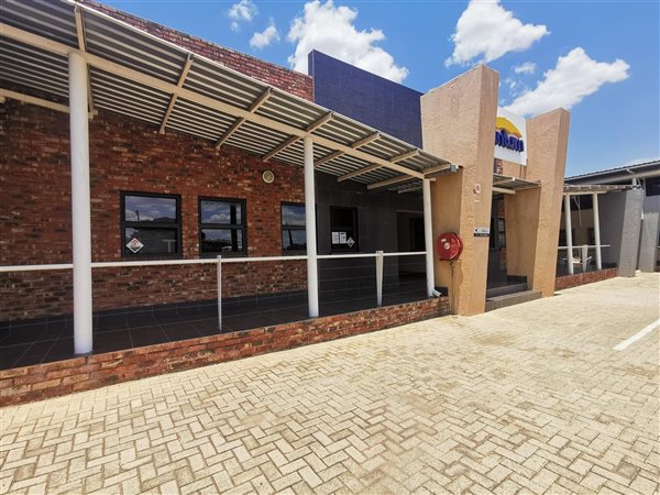 81 m² Office Space 81 m² Office Space
