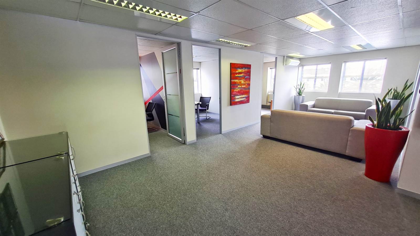 660  m² Office Space in Tyger Valley photo number 17