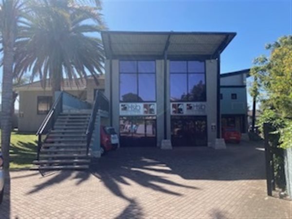 720  m² Commercial space in Newton Park