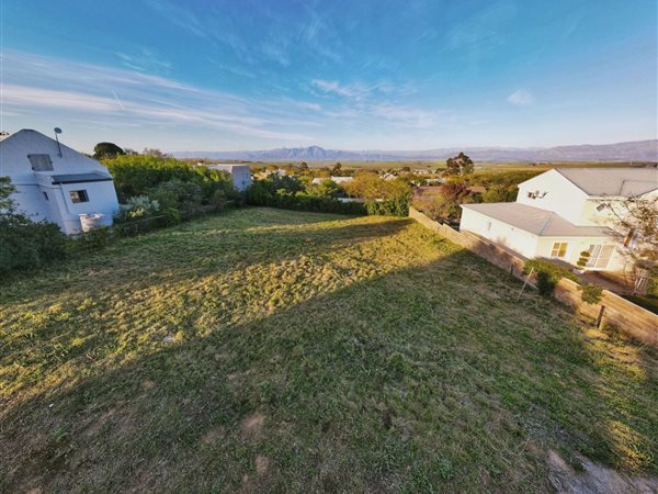 1003 m² Land available in Riebeek West