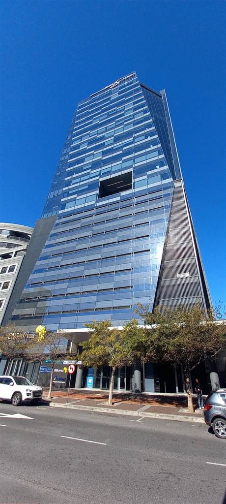 595  m² Commercial space in Cape Town City Centre photo number 12