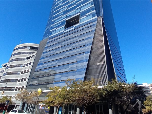 595  m² Commercial space in Cape Town City Centre