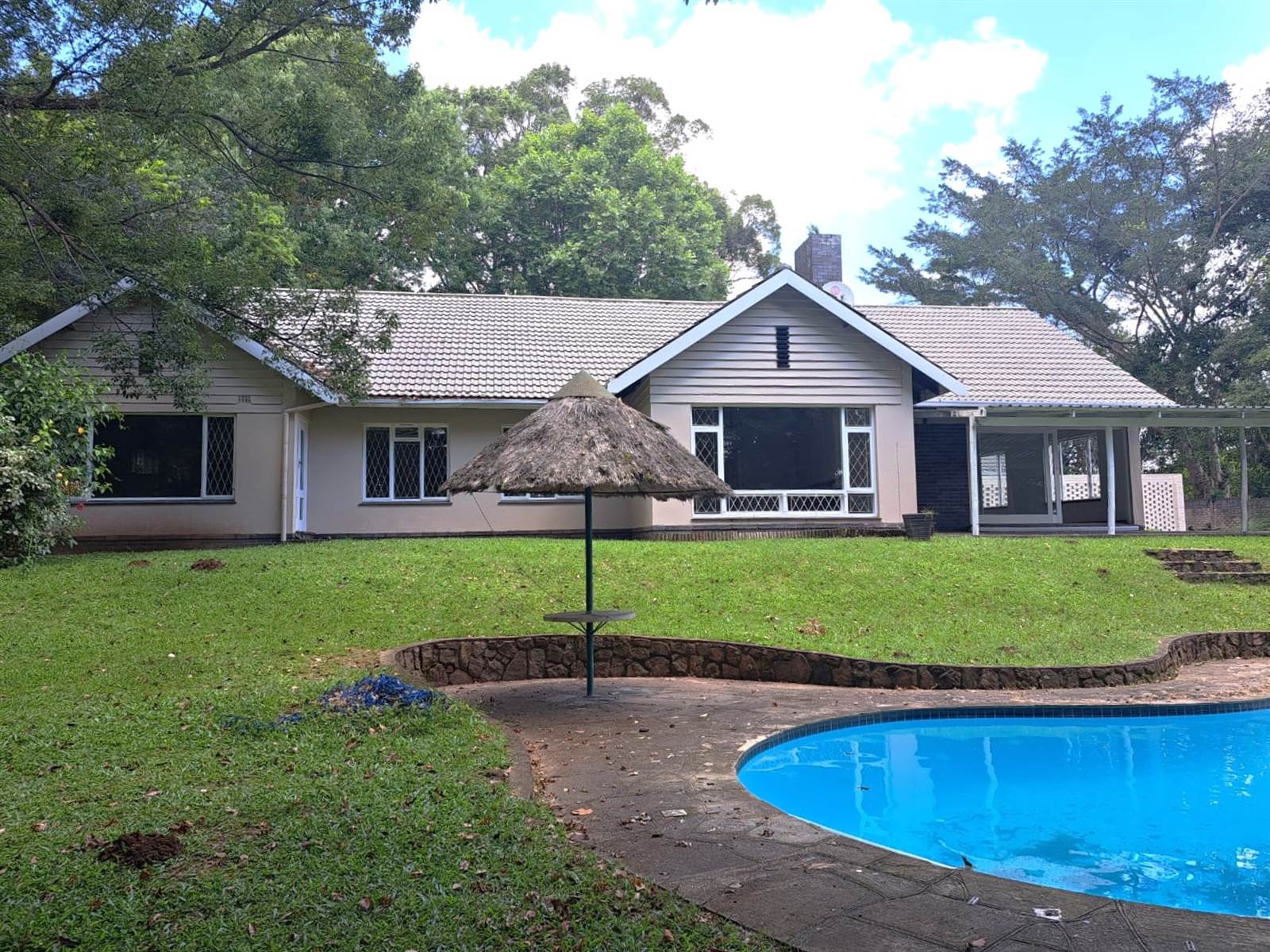 4 Bed House in Kloof photo number 5
